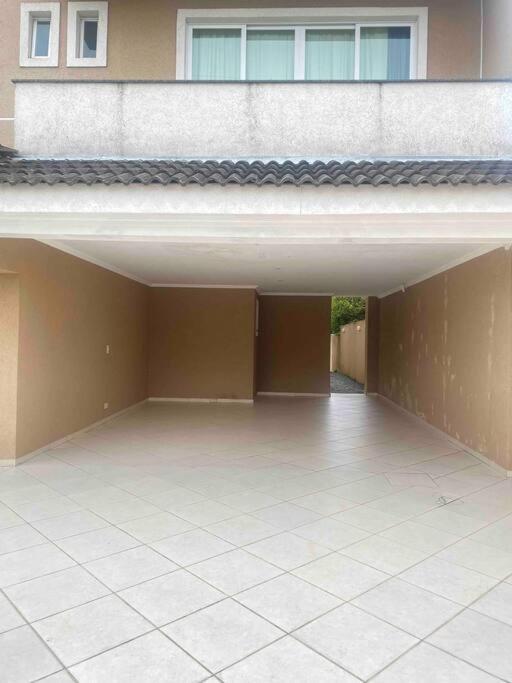 Sobrado Espacoso Em Santa Felicidade Curitiba Exterior foto